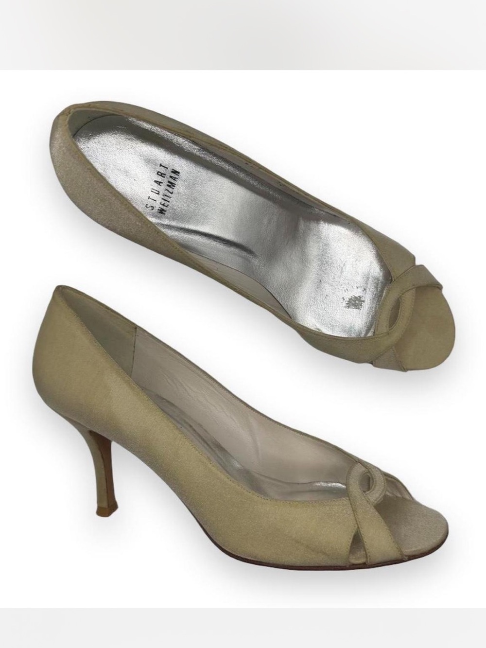 Stuart Weitzman Womenโs Peep toe Pumps